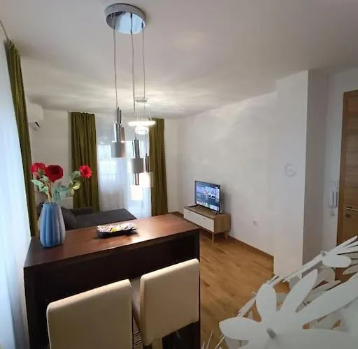 Daire D ,with Garage Banyaluka