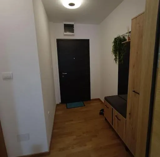 Daire D ,with Garage